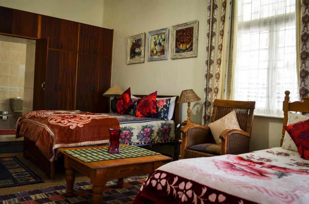Petra'S Country Guesthouse Vryheid Chambre photo