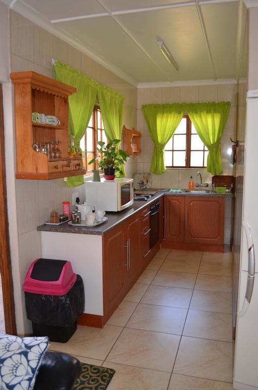 Petra'S Country Guesthouse Vryheid Extérieur photo